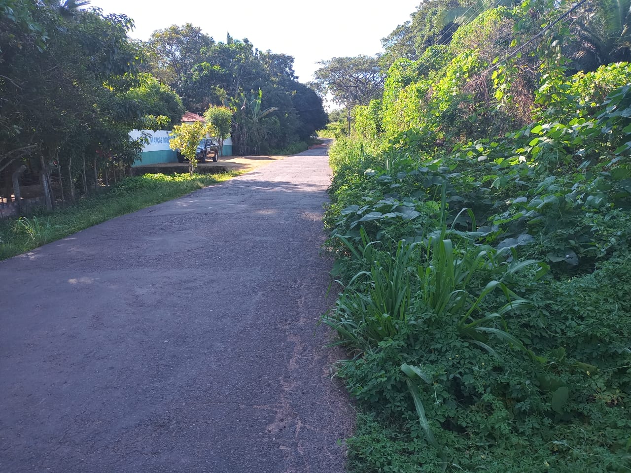Estrada que dá acesso à na zona Rural Leste de Teresina
